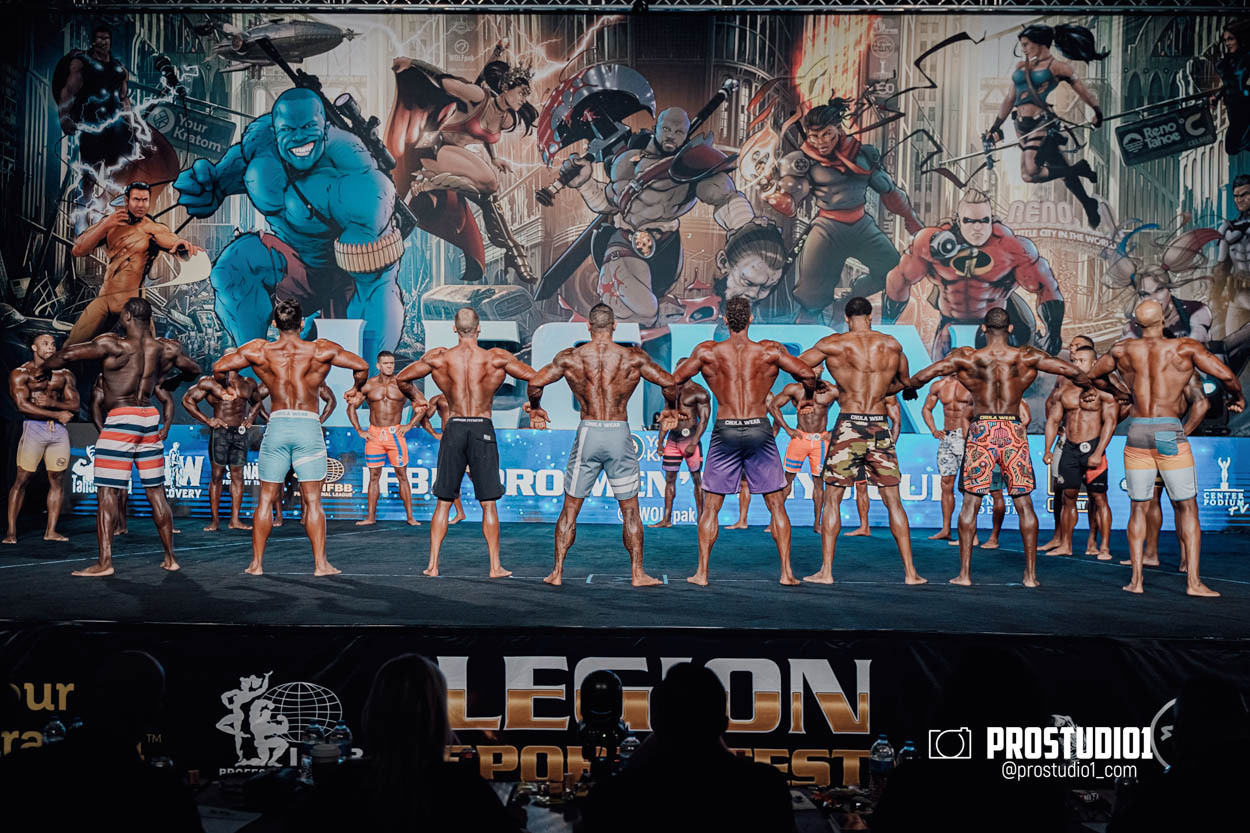 MEN’S PHYSIQUE. Photo & Video Production Studio #1