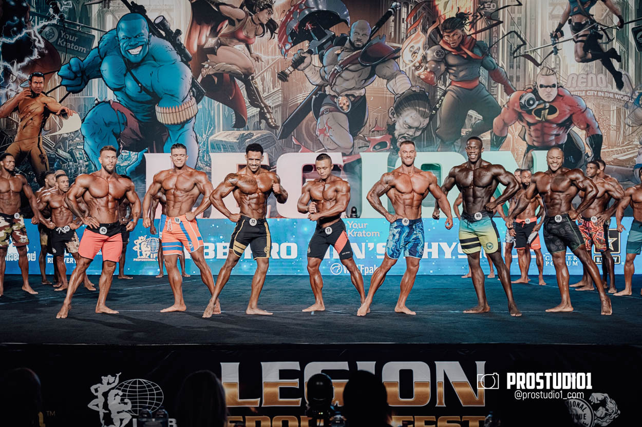 MEN’S PHYSIQUE. Photo & Video Production Studio #1