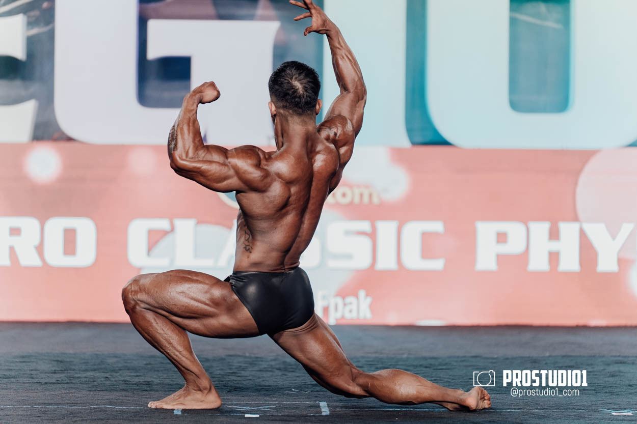 CLASSIC MEN’S PHYSIQUE. Photo & Video Production Studio #1