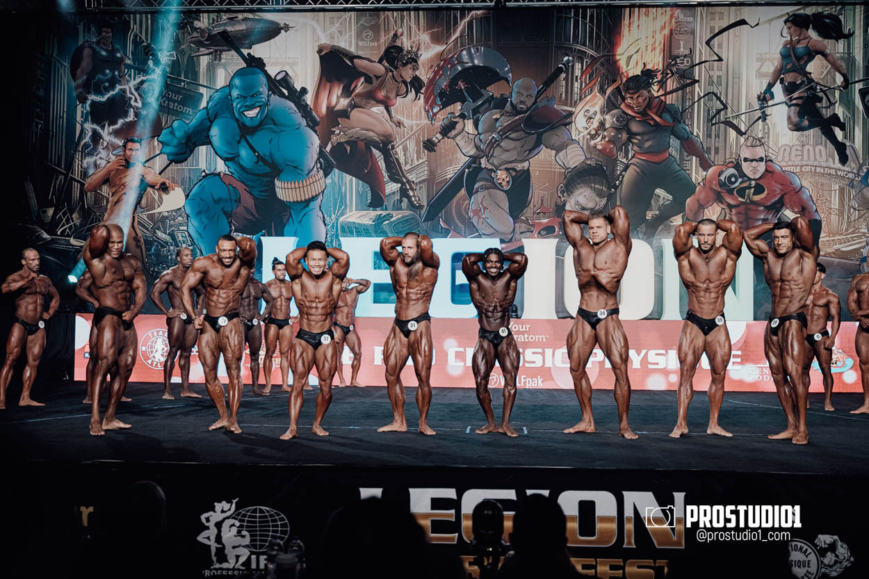 CLASSIC MEN’S PHYSIQUE. Photo & Video Production Studio #1