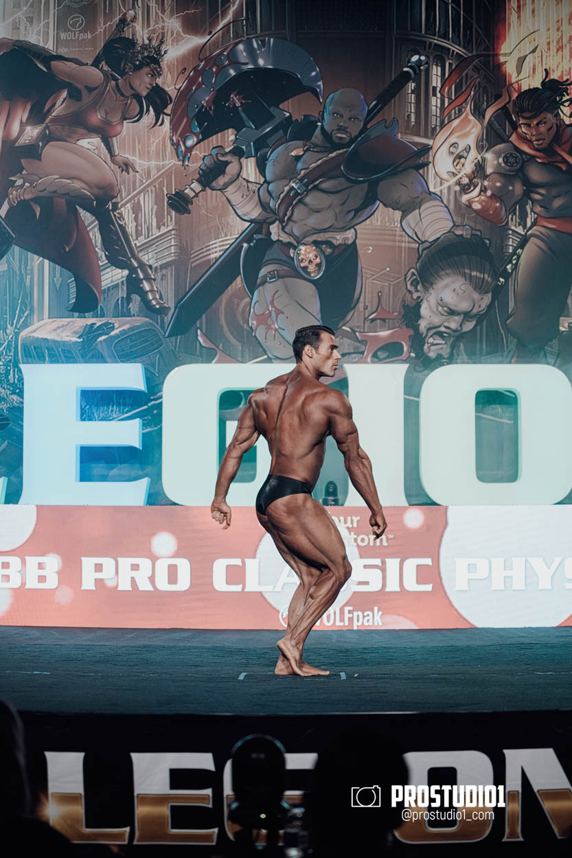 CLASSIC MEN’S PHYSIQUE. Photo & Video Production Studio #1