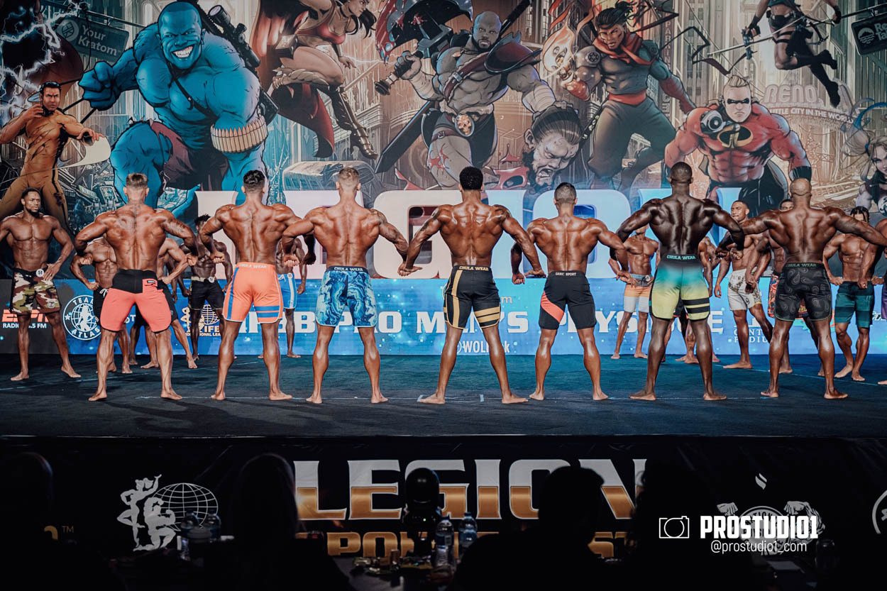 MEN’S PHYSIQUE. Photo & Video Production Studio #1
