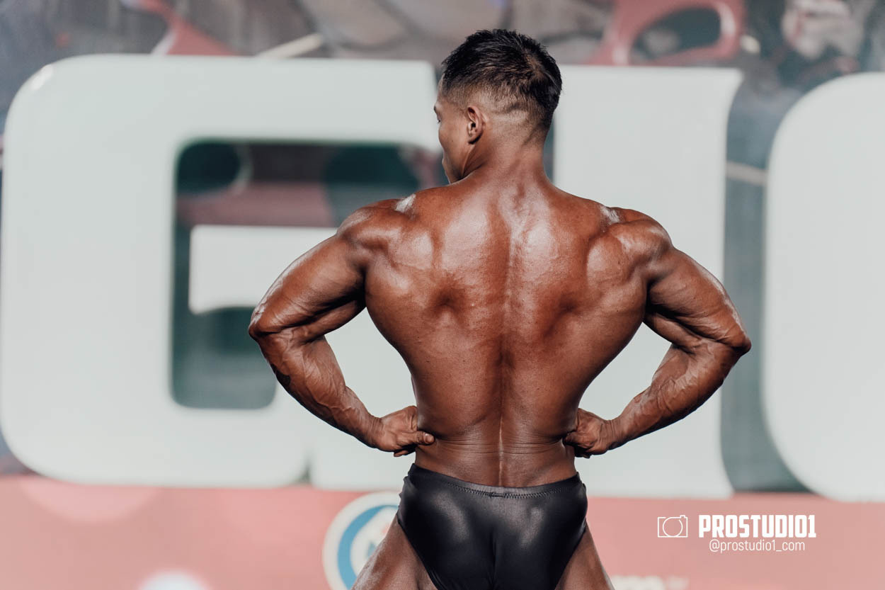 CLASSIC MEN’S PHYSIQUE. Photo & Video Production Studio #1