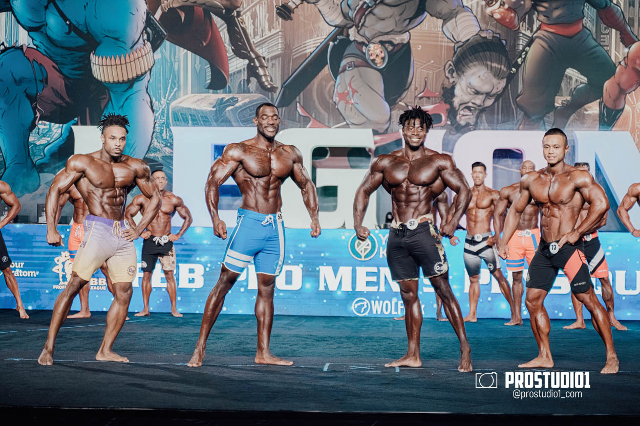 MEN’S PHYSIQUE. Photo & Video Production Studio #1