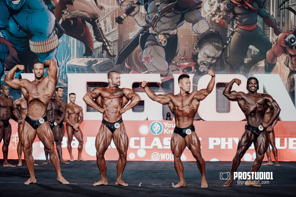 CLASSIC MEN’S PHYSIQUE. Photo & Video Production Studio #1