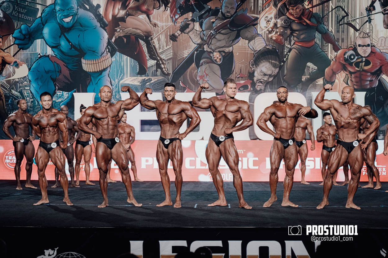 CLASSIC MEN’S PHYSIQUE. Photo & Video Production Studio #1