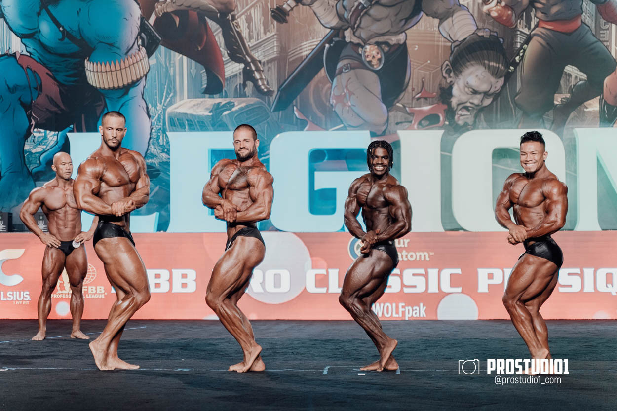 CLASSIC MEN’S PHYSIQUE. Photo & Video Production Studio #1