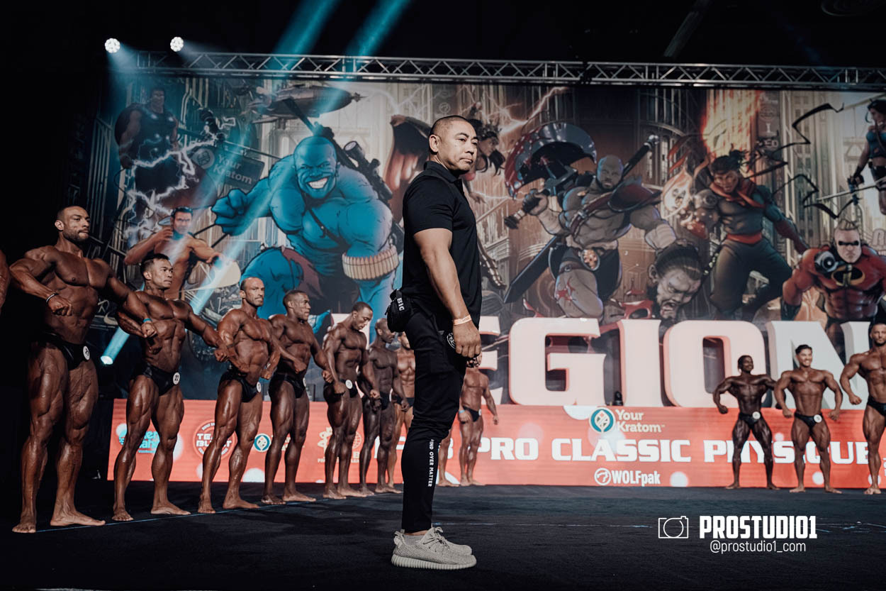 CLASSIC MEN’S PHYSIQUE. Photo & Video Production Studio #1