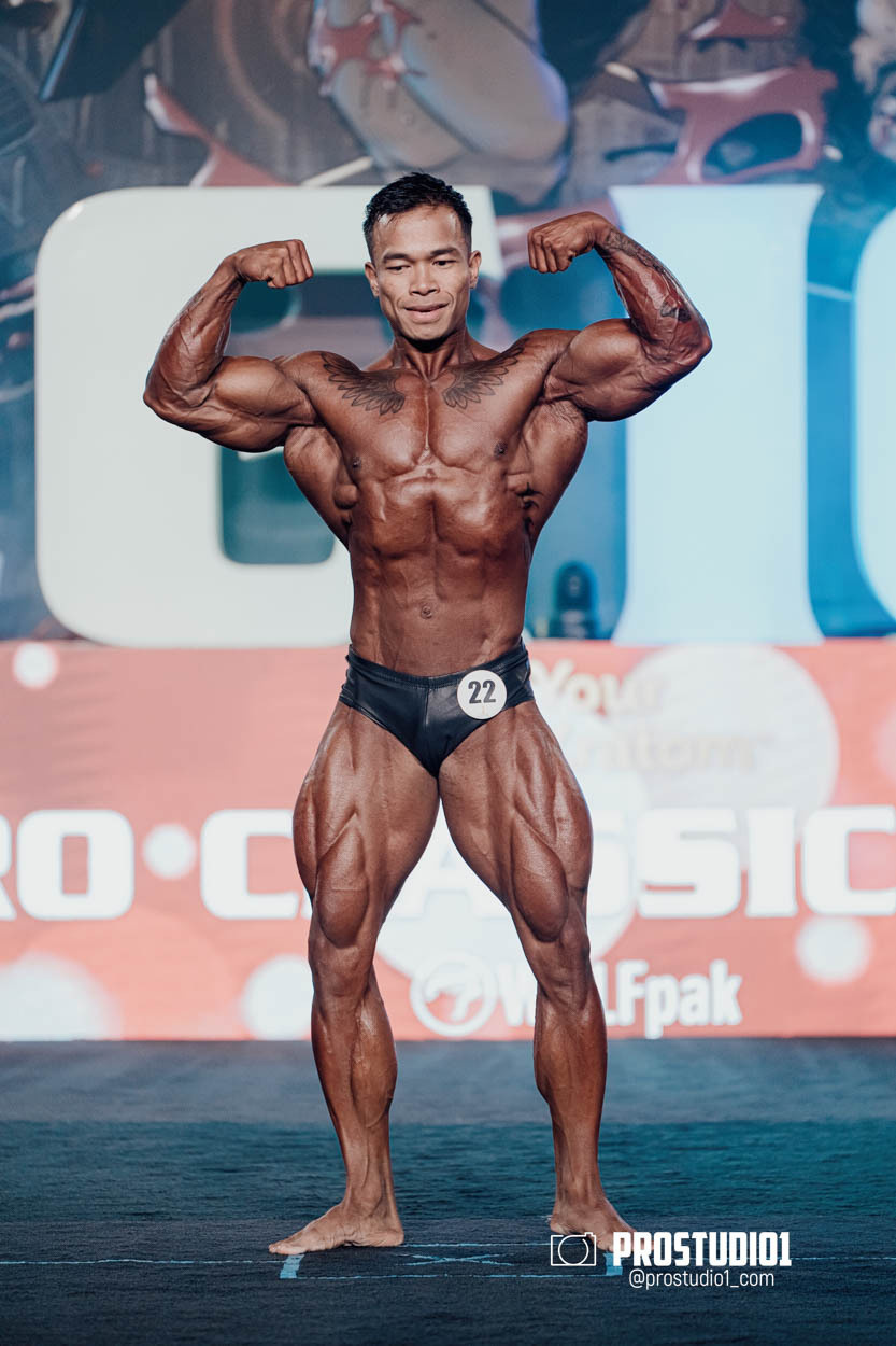 CLASSIC MEN’S PHYSIQUE. Photo & Video Production Studio #1