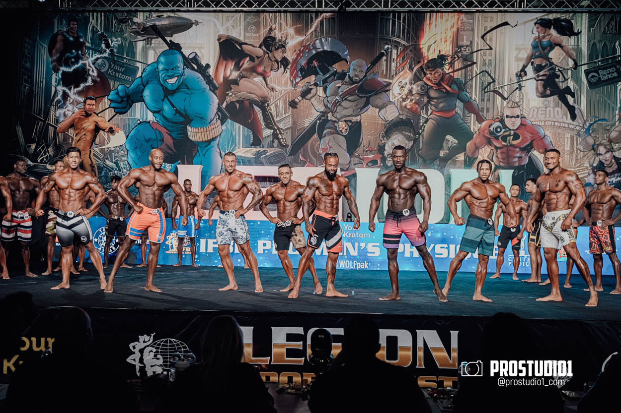 MEN’S PHYSIQUE. Photo & Video Production Studio #1