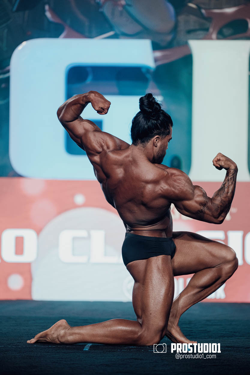 CLASSIC MEN’S PHYSIQUE. Photo & Video Production Studio #1
