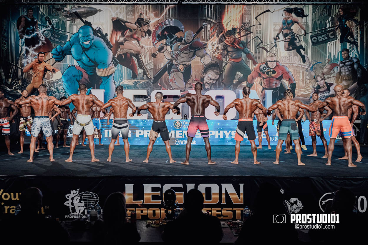 MEN’S PHYSIQUE. Photo & Video Production Studio #1