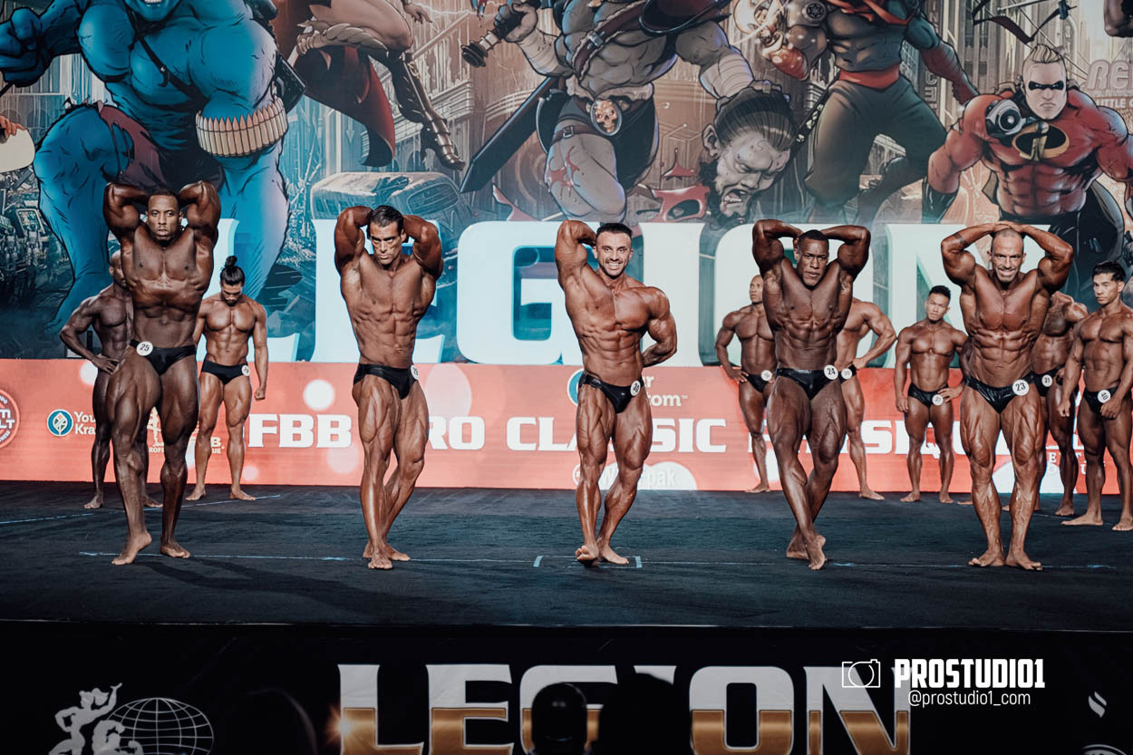 CLASSIC MEN’S PHYSIQUE. Photo & Video Production Studio #1