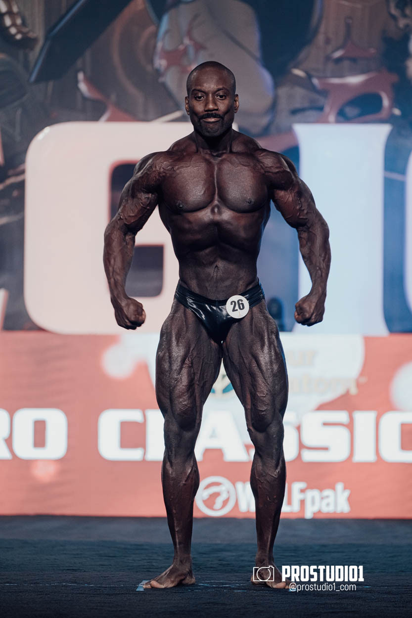 CLASSIC MEN’S PHYSIQUE. Photo & Video Production Studio #1