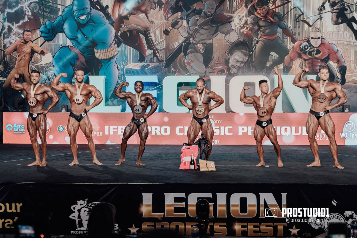 CLASSIC MEN’S PHYSIQUE. Photo & Video Production Studio #1