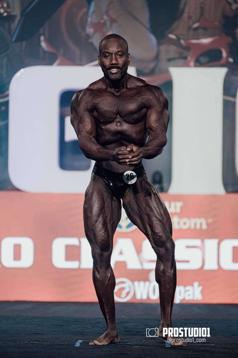CLASSIC MEN’S PHYSIQUE. Photo & Video Production Studio #1