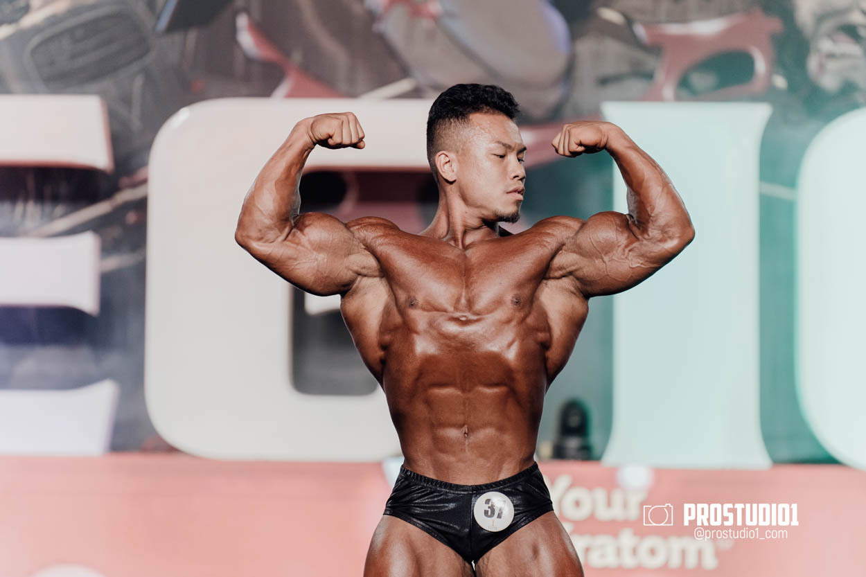 CLASSIC MEN’S PHYSIQUE. Photo & Video Production Studio #1