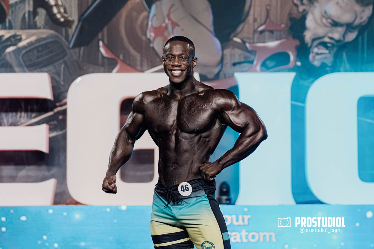 MEN’S PHYSIQUE. Photo & Video Production Studio #1