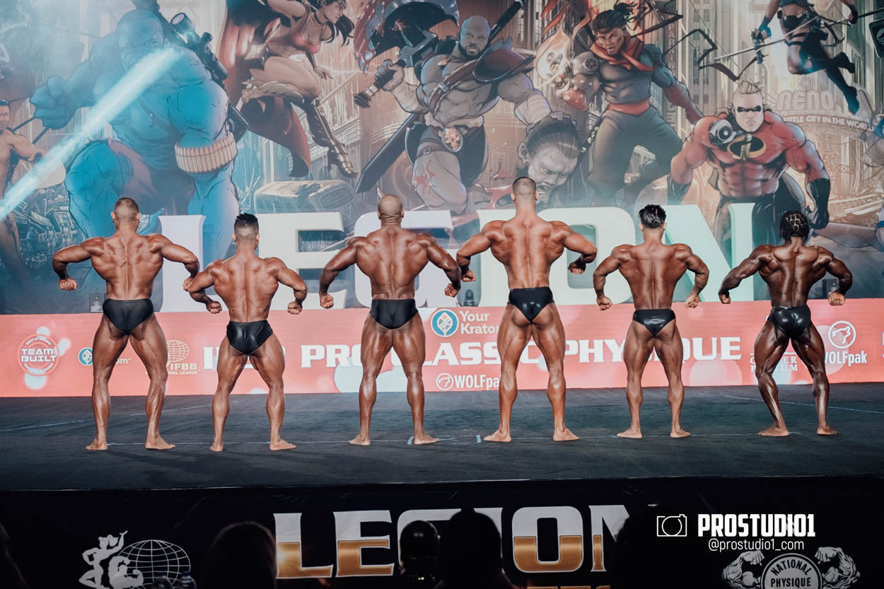 CLASSIC MEN’S PHYSIQUE. Photo & Video Production Studio #1