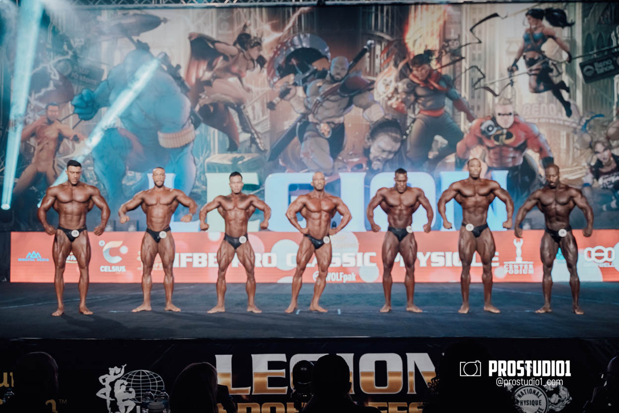 CLASSIC MEN’S PHYSIQUE. Photo & Video Production Studio #1