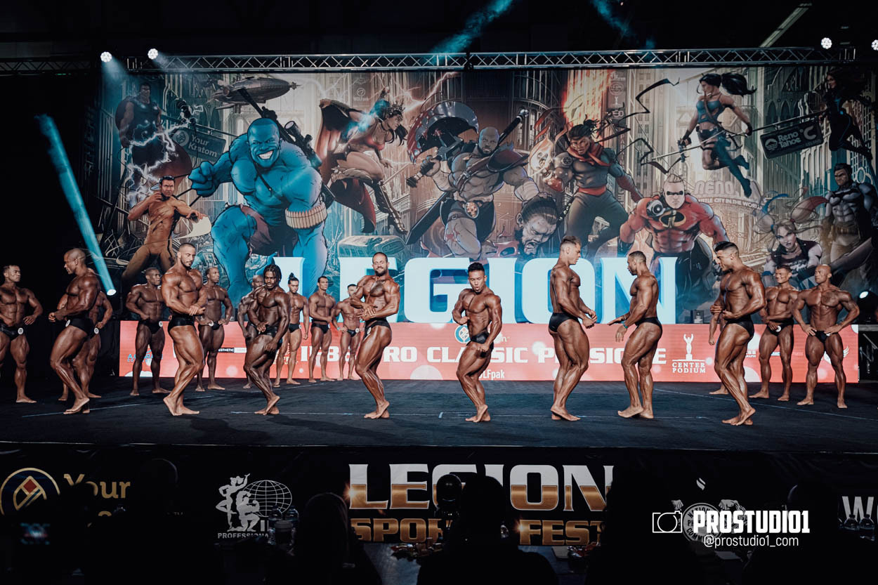 CLASSIC MEN’S PHYSIQUE. Photo & Video Production Studio #1
