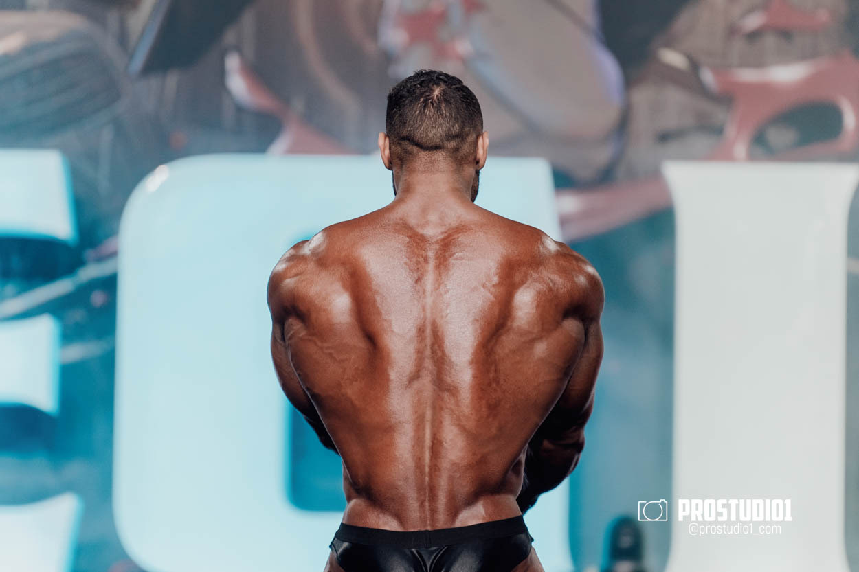 CLASSIC MEN’S PHYSIQUE. Photo & Video Production Studio #1