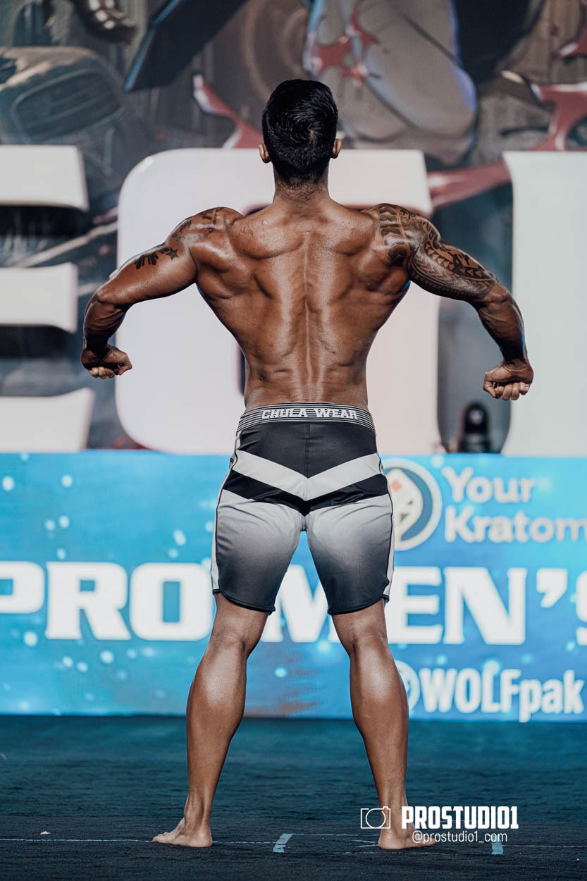 MEN’S PHYSIQUE. Photo & Video Production Studio #1