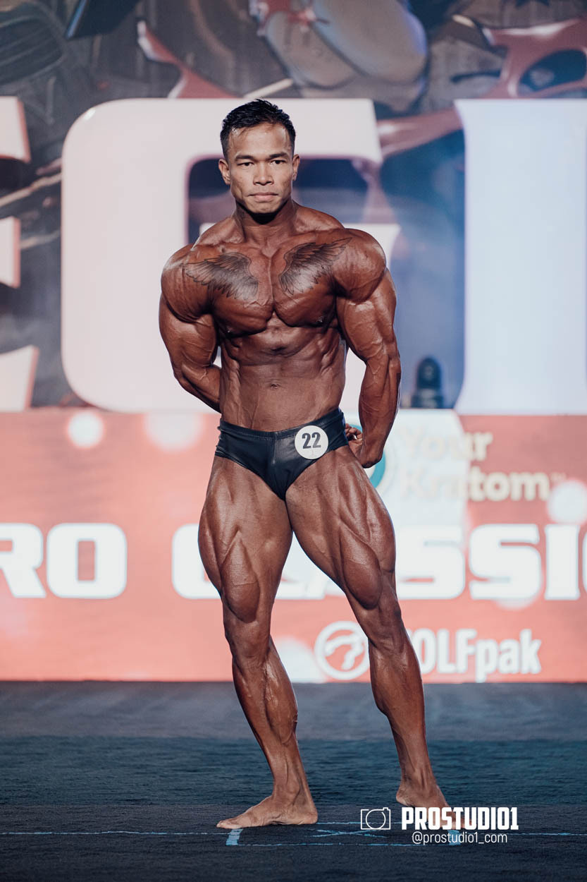 CLASSIC MEN’S PHYSIQUE. Photo & Video Production Studio #1