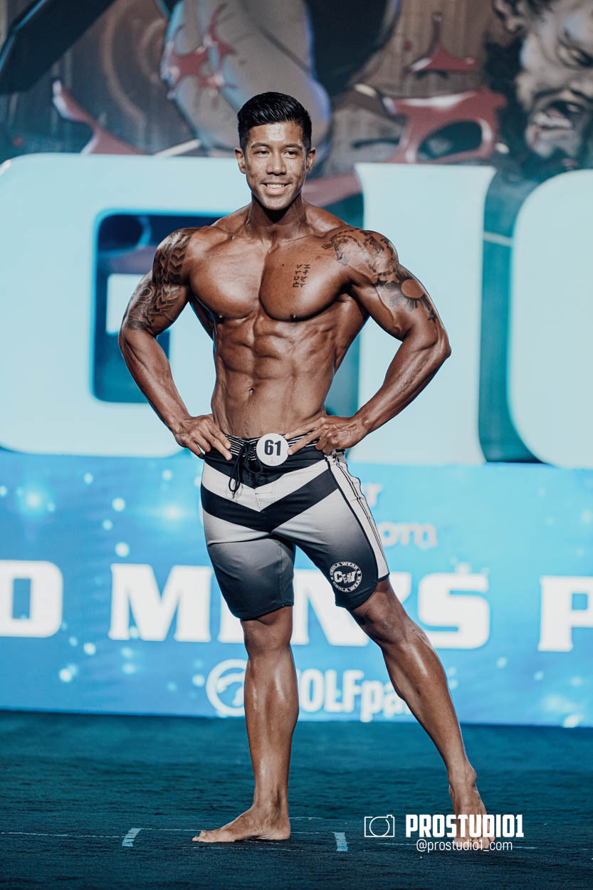 MEN’S PHYSIQUE. Photo & Video Production Studio #1