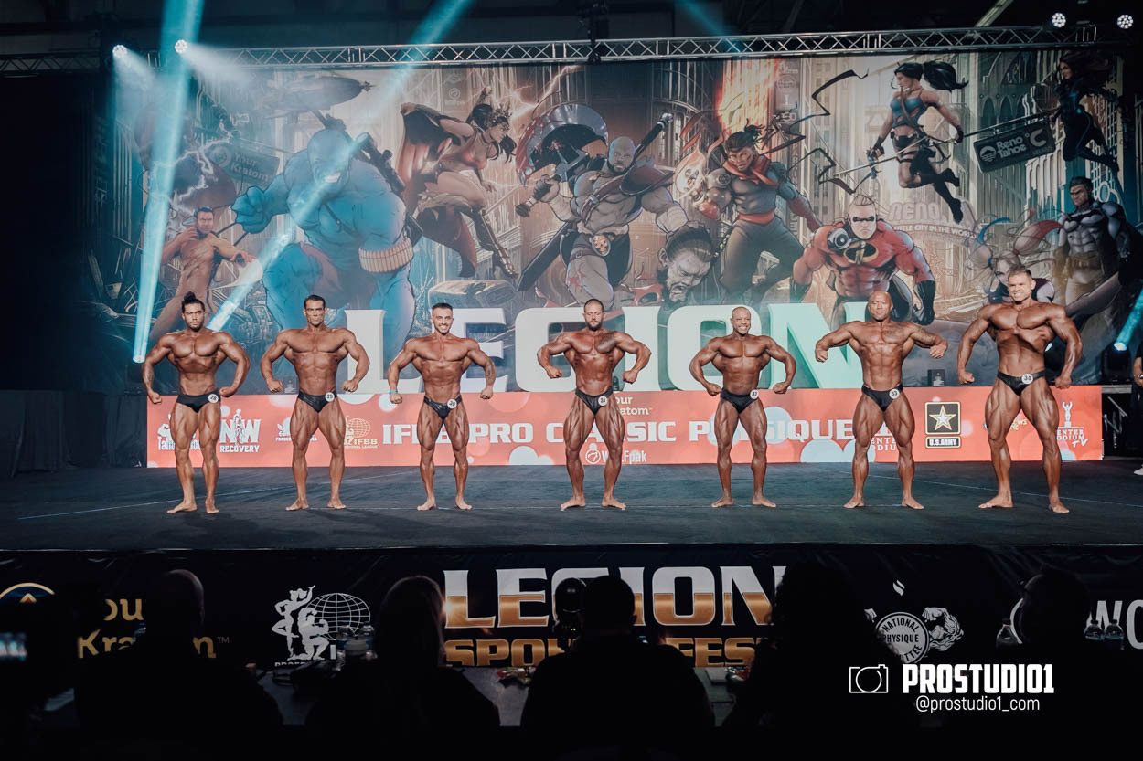 CLASSIC MEN’S PHYSIQUE. Photo & Video Production Studio #1