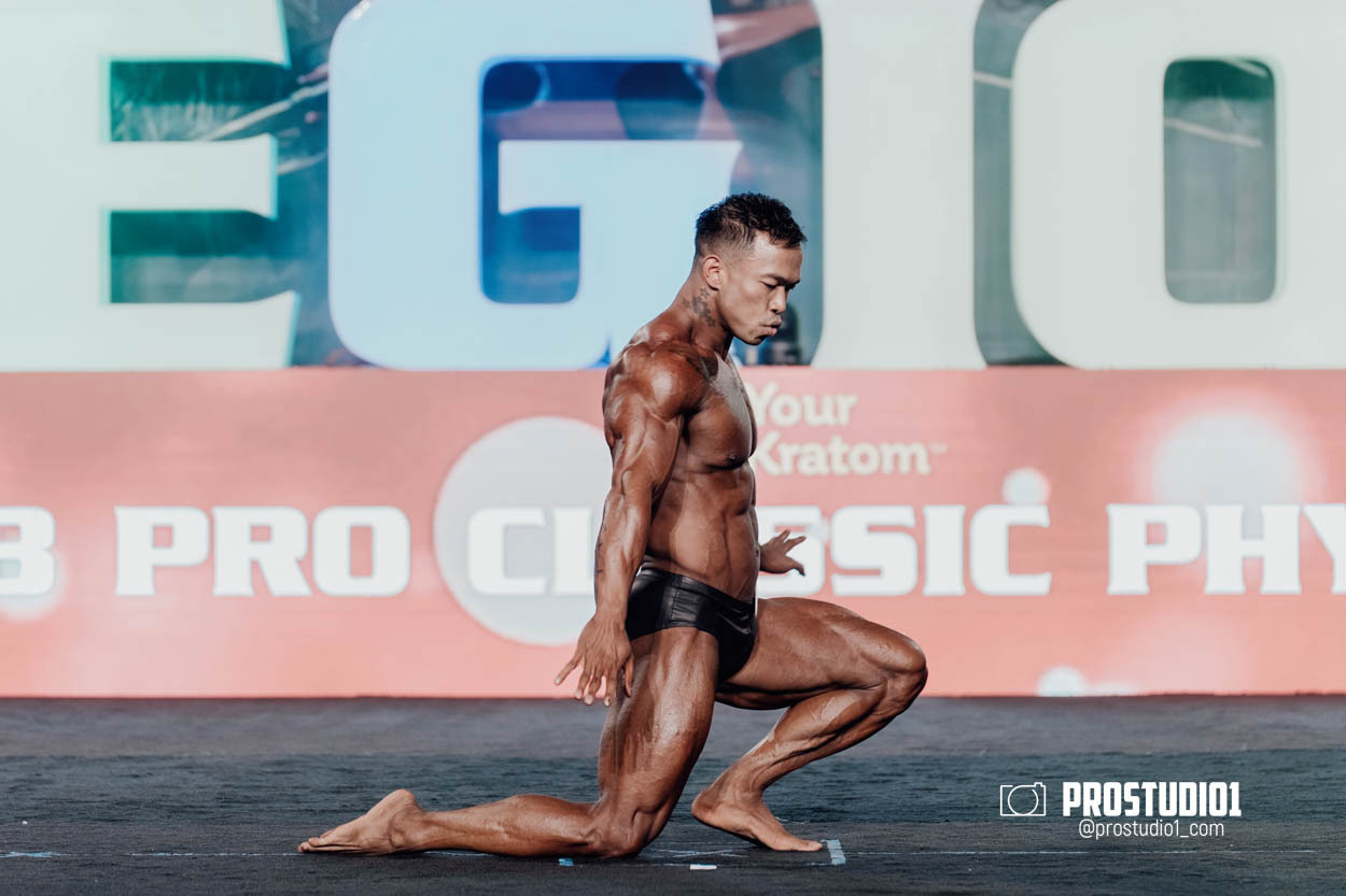 CLASSIC MEN’S PHYSIQUE. Photo & Video Production Studio #1