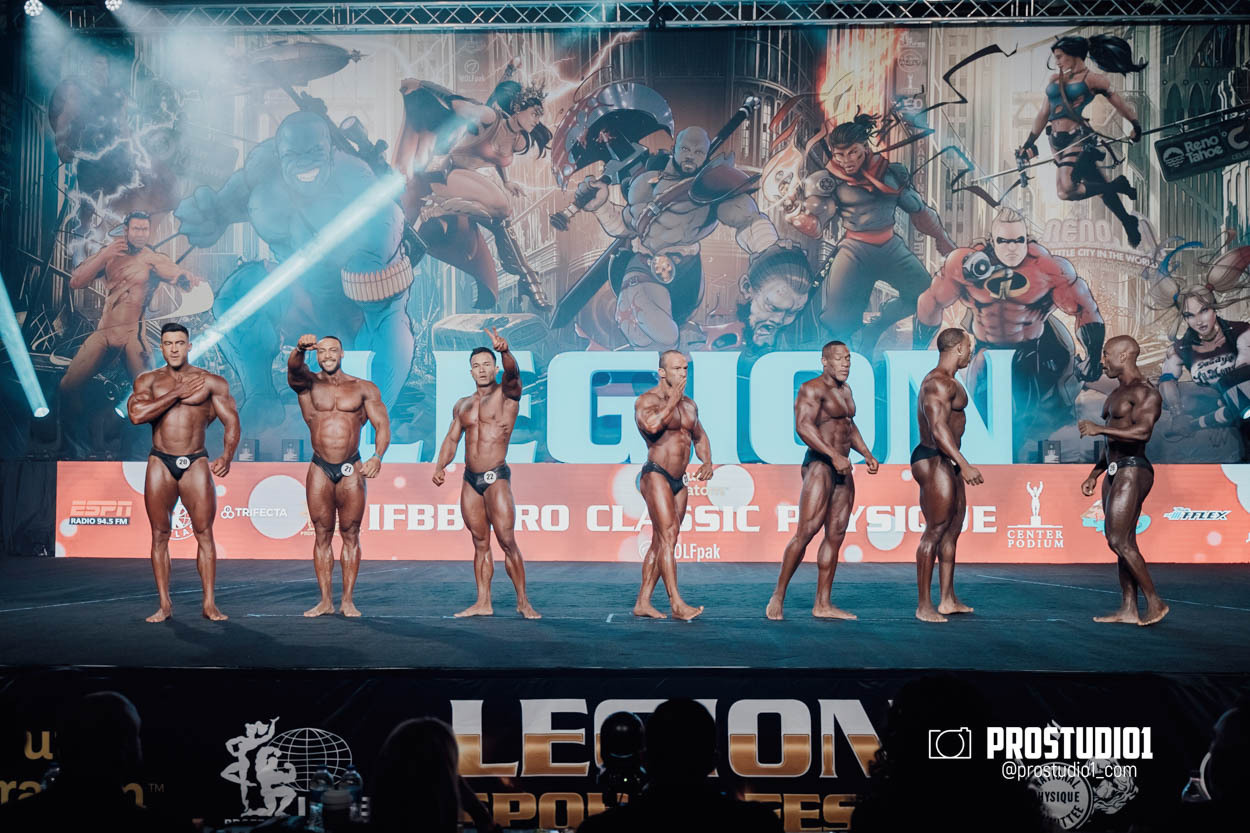 CLASSIC MEN’S PHYSIQUE. Photo & Video Production Studio #1