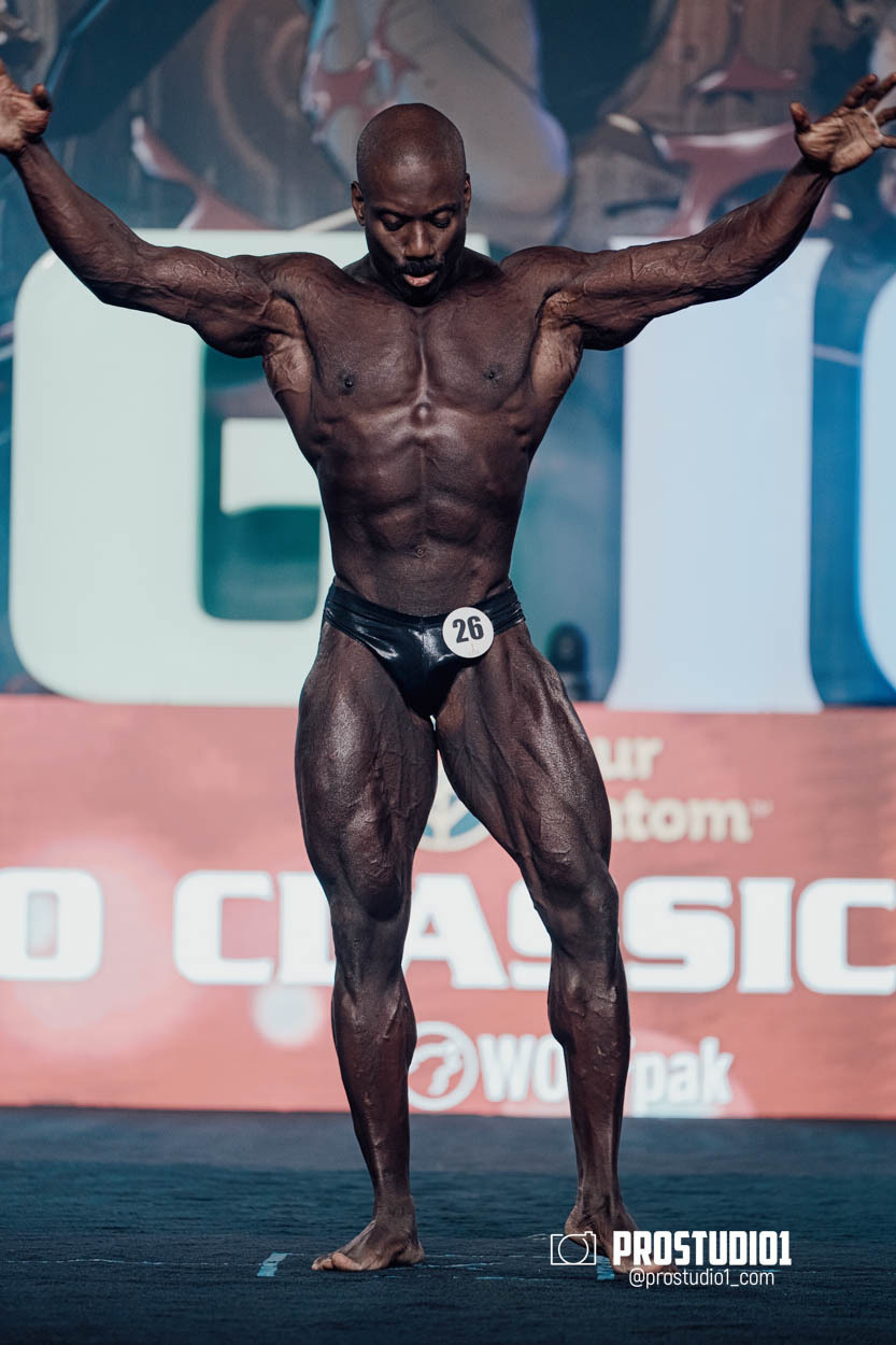 CLASSIC MEN’S PHYSIQUE. Photo & Video Production Studio #1