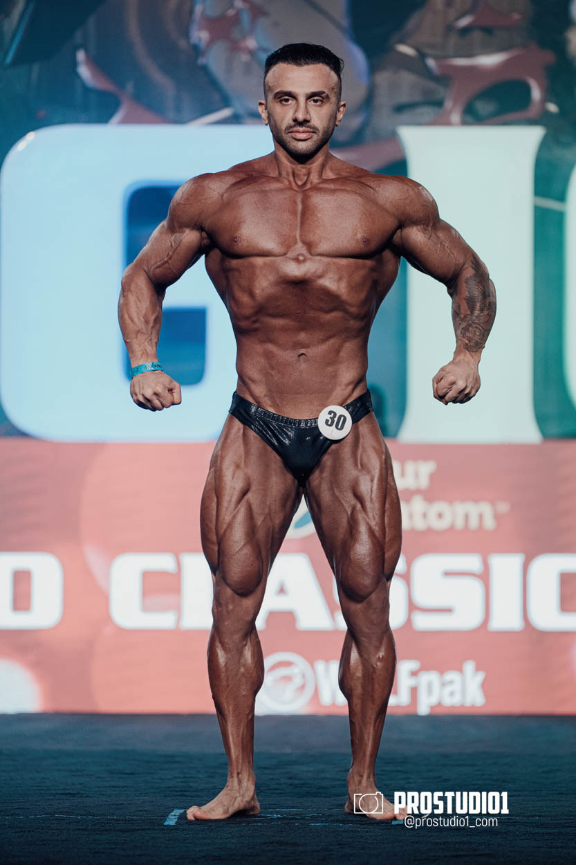 CLASSIC MEN’S PHYSIQUE. Photo & Video Production Studio #1