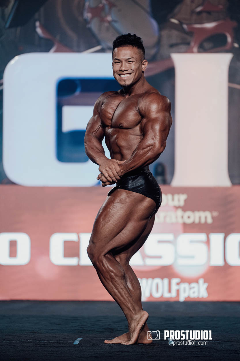 CLASSIC MEN’S PHYSIQUE. Photo & Video Production Studio #1