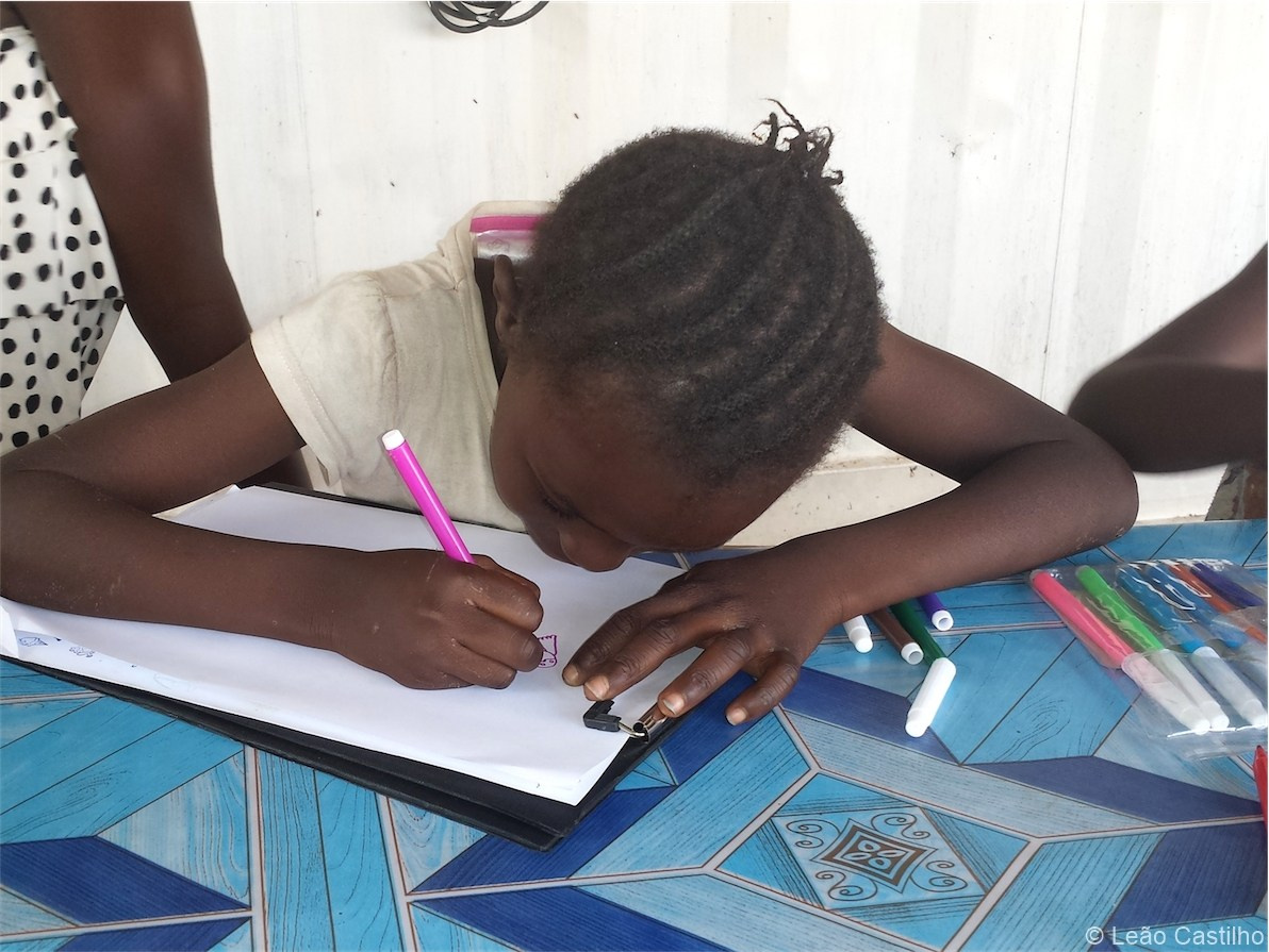 Photos of volunteer work in Congo. Simbahalu