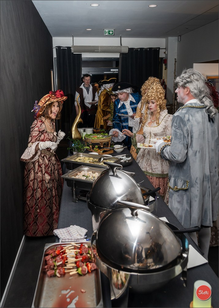 SOIREE CARNAVAL chez Manicook Marché et Restaurant Asiatique. Photographe à Strasbourg | Portraits, Studio, Enfants, Événements