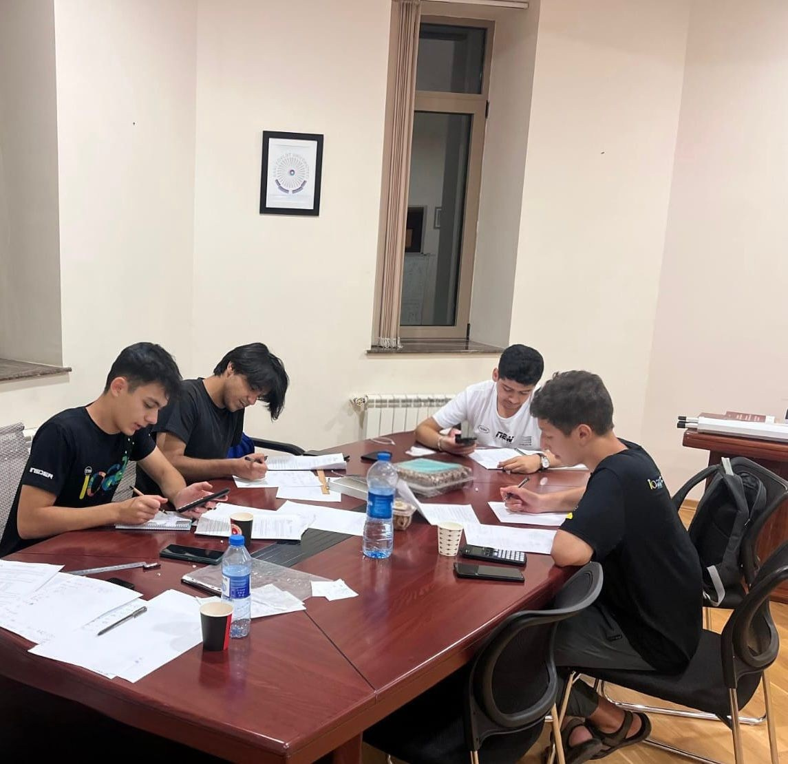 Şamaxı Astrofizika Rəsədxanasında olimpiadaçılar üçün hazırlıq düşərgəsi keçirilib. Həvəskar Astronomlar Cəmiyyəti — Astronomy.az