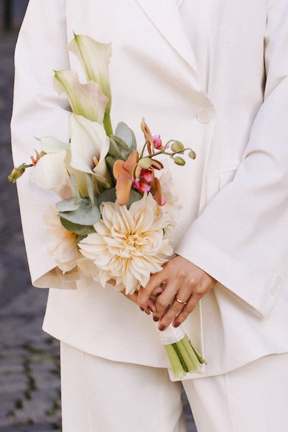 Brautsträuße Inspiration 2026 | Ideen & Stile für deinen perfekten Strauß. Hochzeitfotografin Düsseldorf, NRW Nadja Holzmann