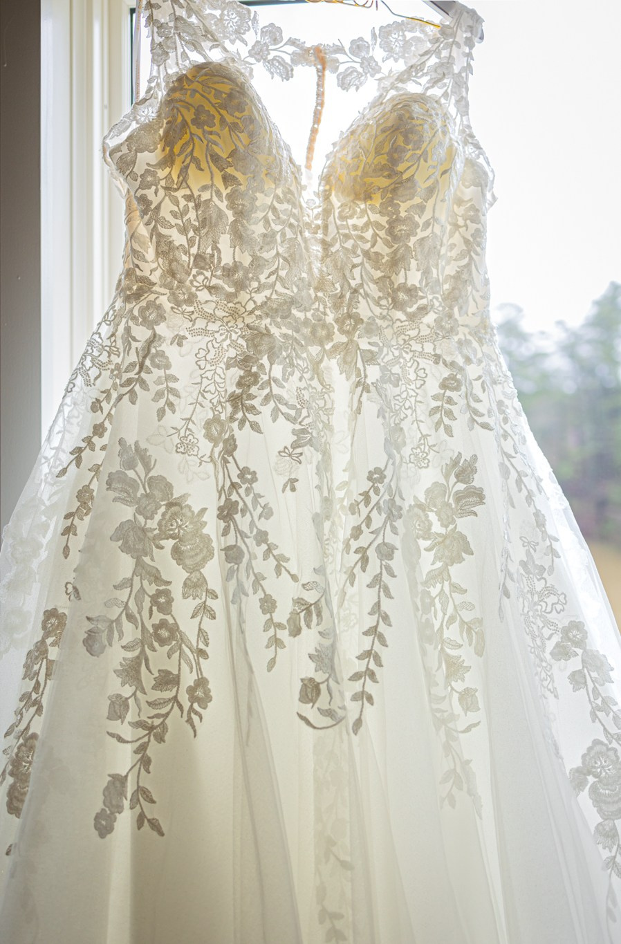 St George Greek Orthodox Church Wedding. Wedding and portrait photography in Greenville SC