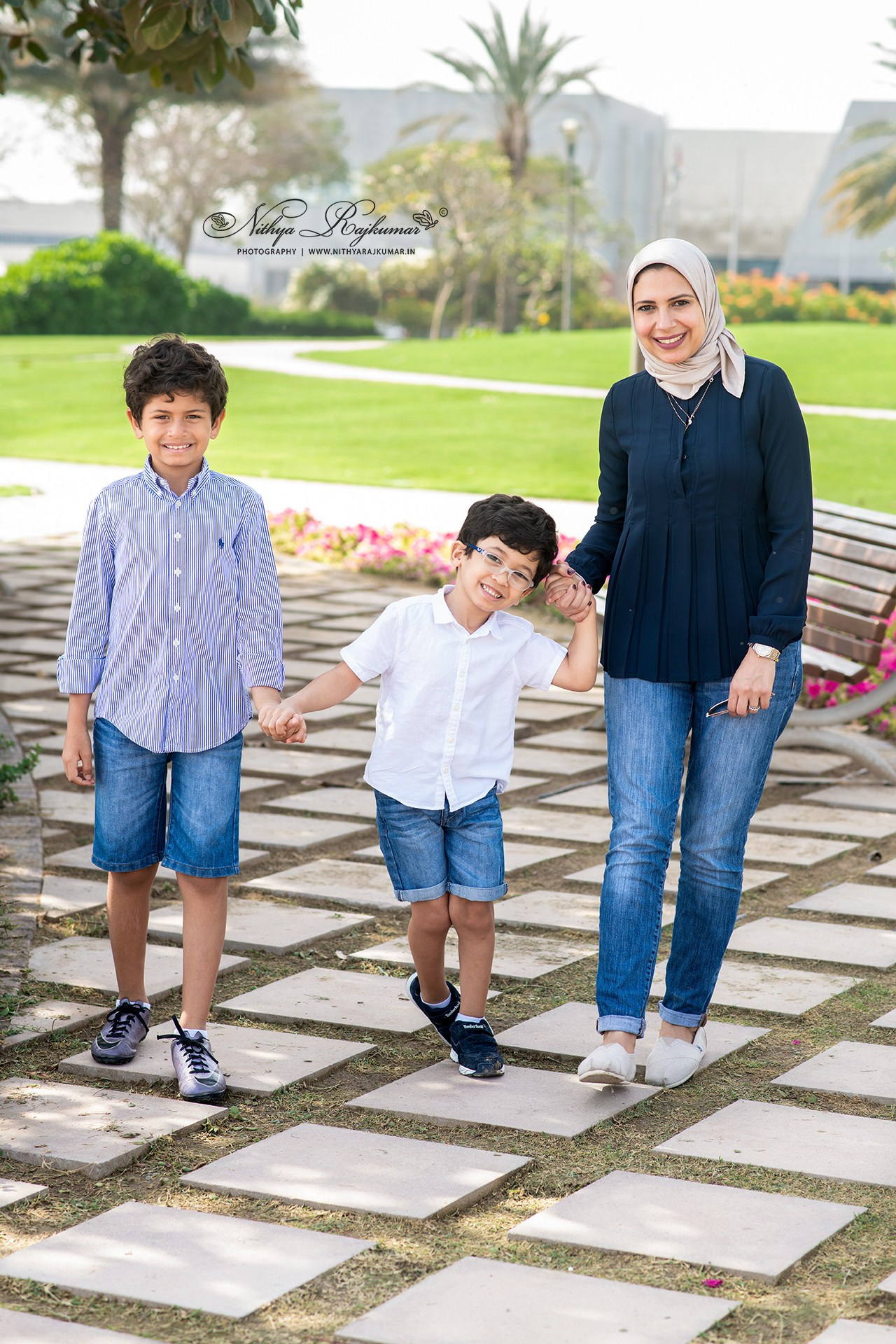 Family & Kids Portraits. Nithya Rajkumar Photography and Consulting