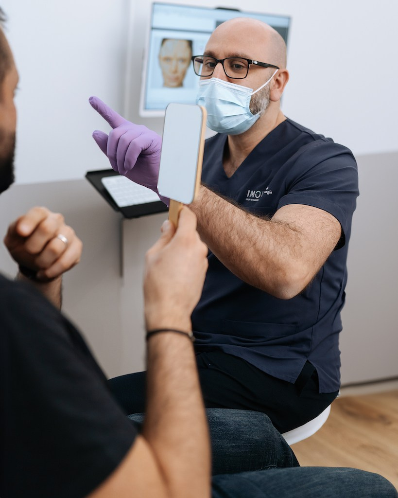 Фотосъёмка для частной клиники в Москве | Портреты врачей и рабочих процессов. Портретный фотограф в Москве — личные и бизнес-задачи | Денис Карелов