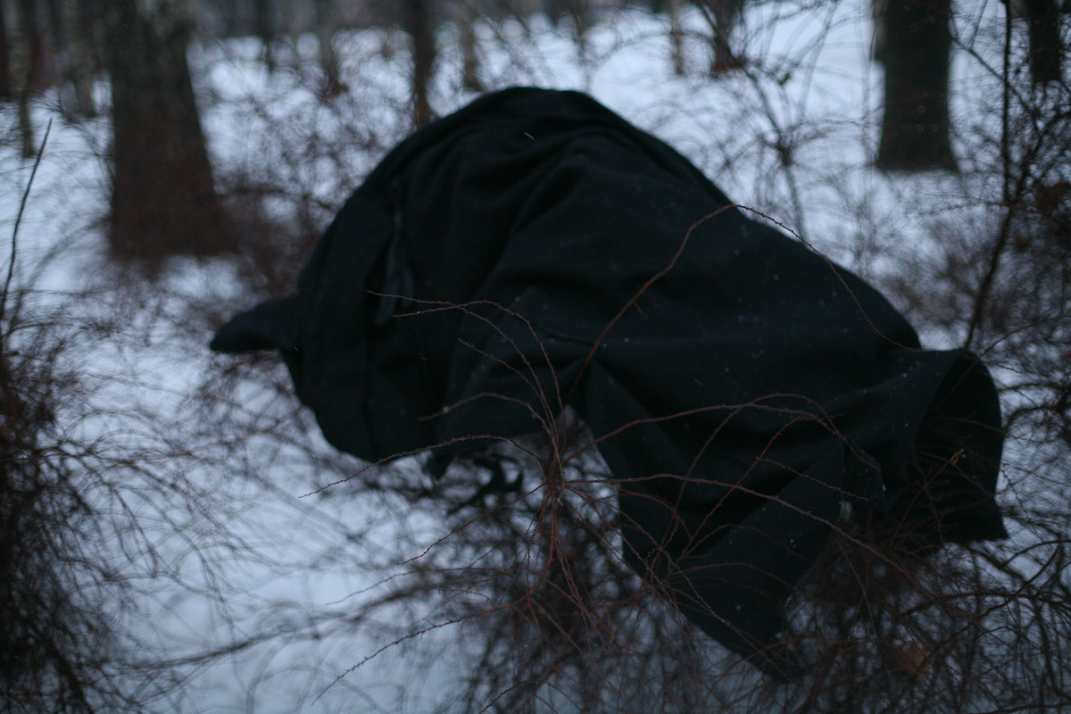 Люда и яблоки старой зимы. Виктория Дини. Арт-фотография