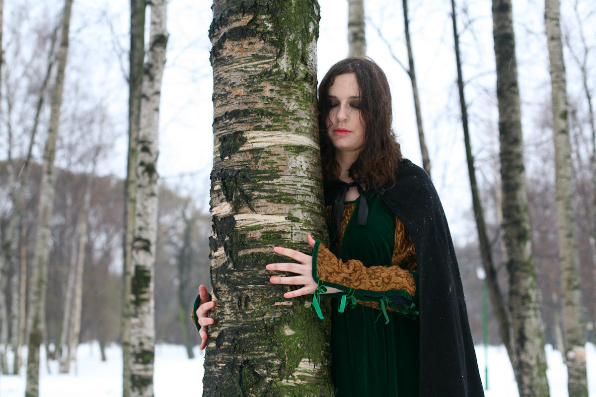 Люда и яблоки старой зимы. Виктория Дини. Арт-фотография