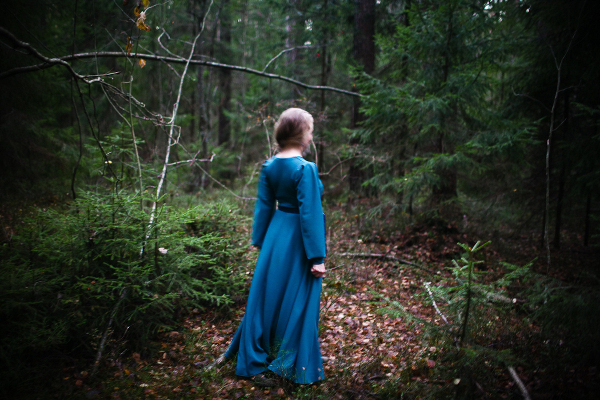Natalie, woman of forest and sea. Victoria Dini. Art photography in London / Folkestone, UK