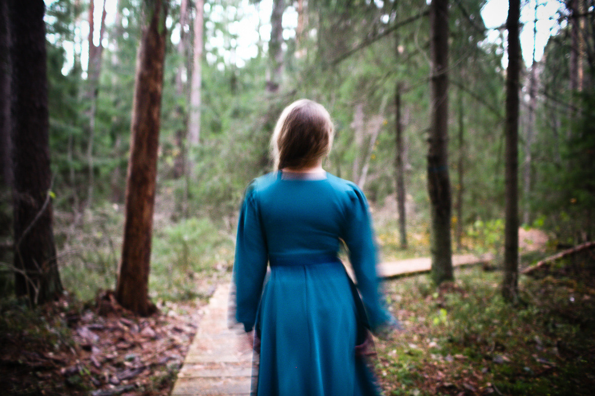 Natalie, woman of forest and sea. Victoria Dini. Art photography in London / Folkestone, UK