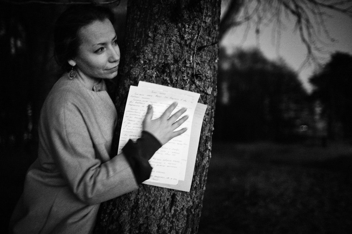 Natalie, woman of forest and sea. Victoria Dini. Art photography in London / Folkestone, UK