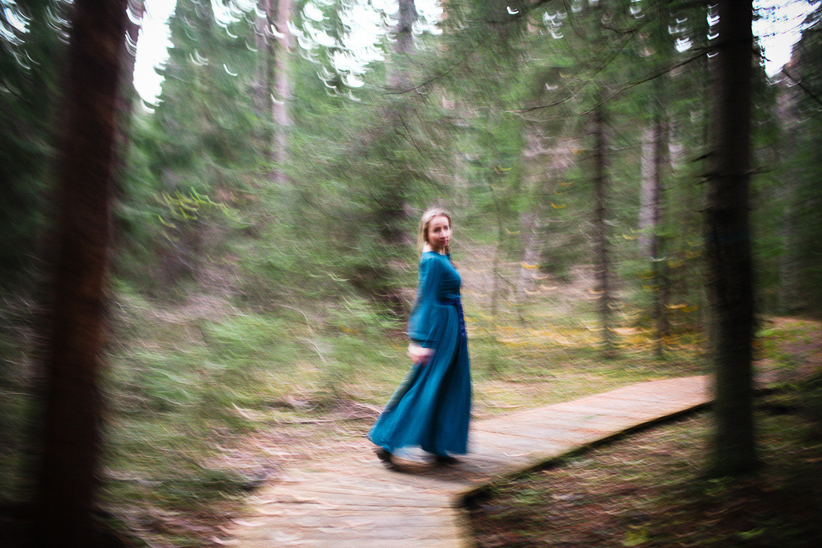 Natalie, woman of forest and sea. Victoria Dini. Art photography in London / Folkestone, UK