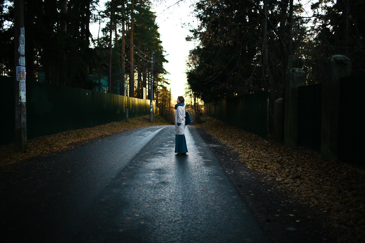 Natalie, woman of forest and sea. Victoria Dini. Art photography in London / Folkestone, UK