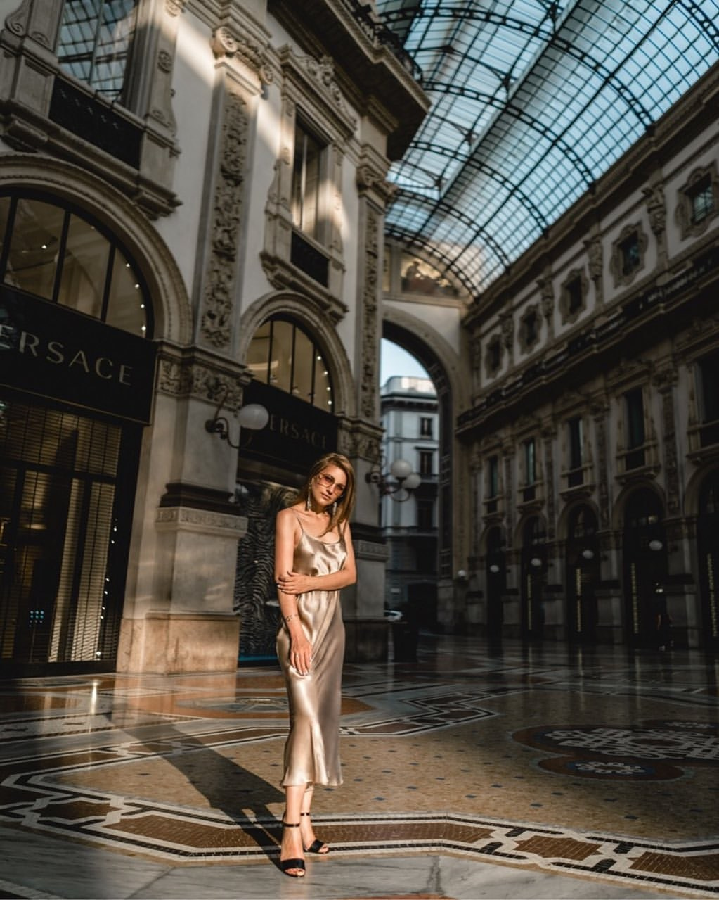 Life style. Julia Di |Fashion streetstyle photographer|videomaker in Milan & Paris